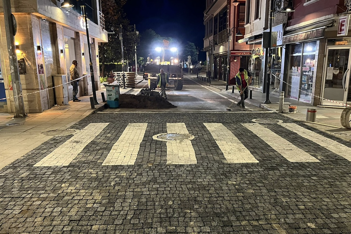Altınordu’da taş döşeme çalışmaları tamamlandı