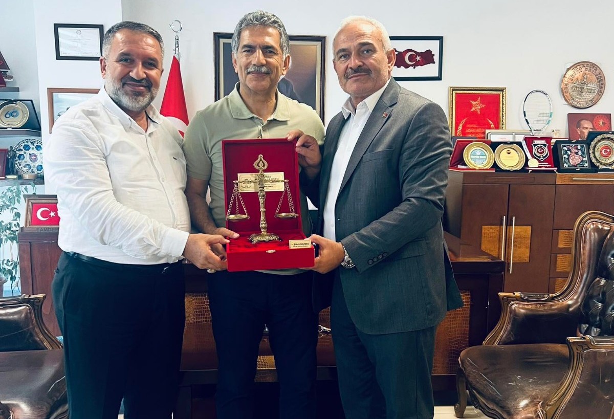 Bursa Pazarcılar Odası Başkanı Aksu’dan Başkan Deviren’e ziyaret<