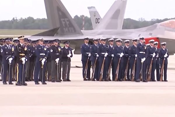 Çin Devlet Başkanı Şi Cinping, ABD’ye geldi