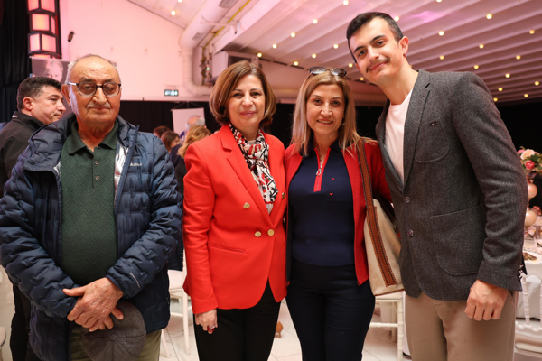 Ünlüce, gaziler ve şehit aileleriyle iftarda buluştu<