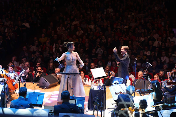 Şevval Sam’dan Sevgililer Günü’nde senfonik konser