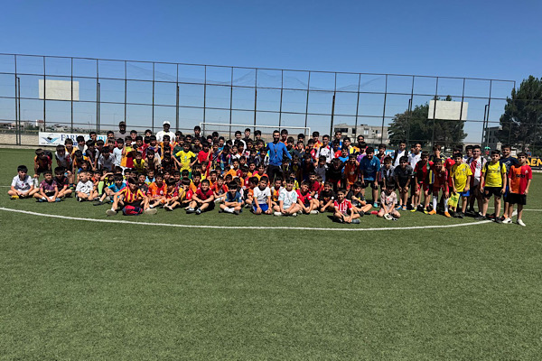 Batman’da 400 çocuk yaz spor kurslarında futbol eğitimi alıyor<