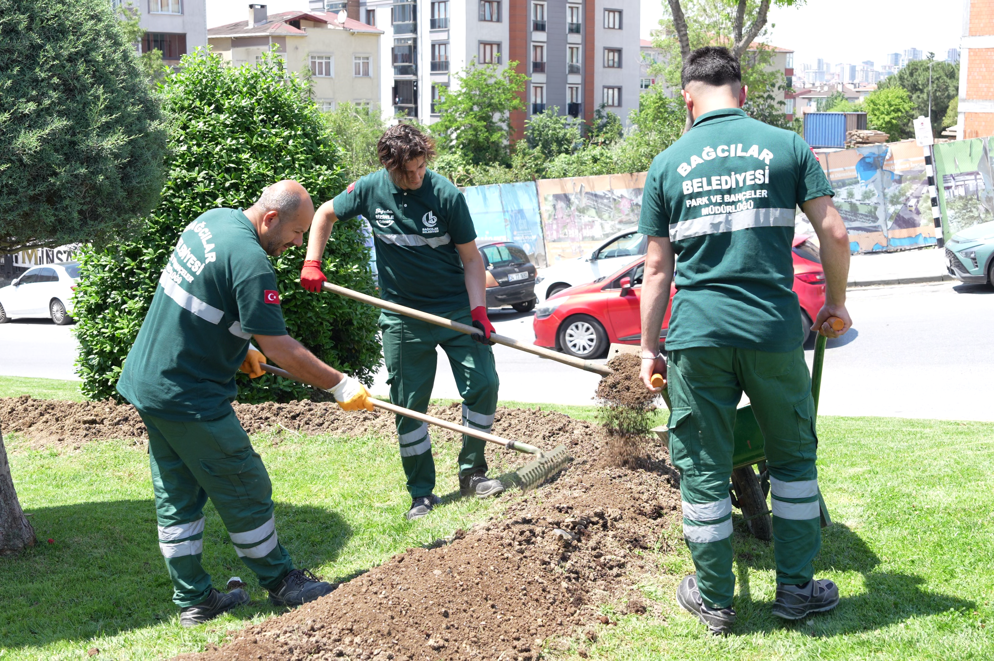 Bağcılar Belediyesi, ayda 1 ton kahve posasını gübre olarak değerlendiriyor<