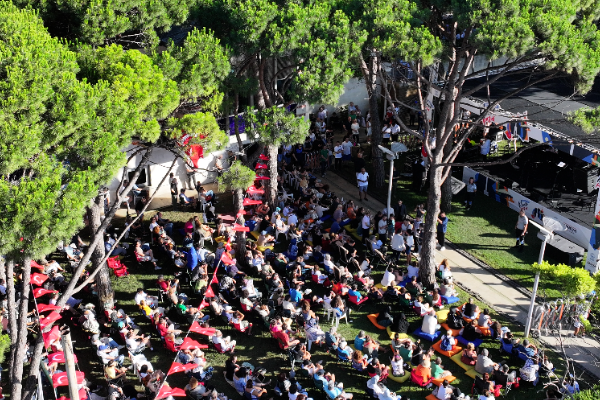 Üsküdar'da klasik müzik konser serisi başladı