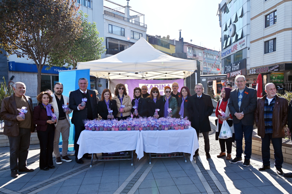Yalova Belediyesi’nden 25 Kasım’a özel farkındalık etkinliği<