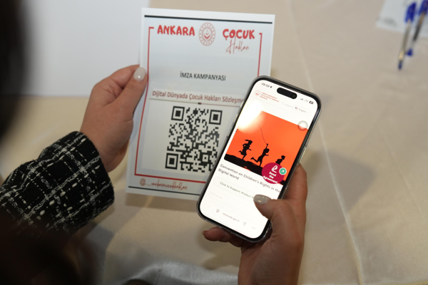 'Dijital Dünyada Çocuk Hakları Sözleşmesi'ne yönelik farkındalık çalışmaları