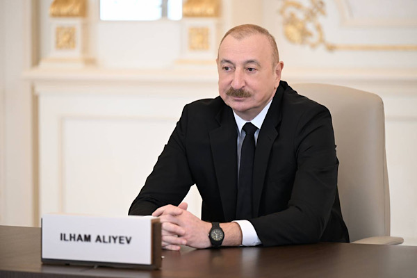 Cumhurbaşkanı Erdoğan, İlham Aliyev’i aradı<
