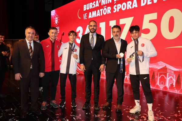 Bursa’da amatör spor kulüplerine 34,1 milyon liralık destek sağlandı<