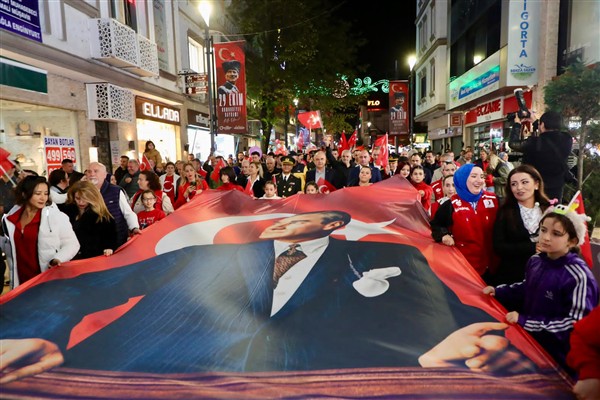 Ordu’da 102. Yıl Cumhuriyet Yürüyüşü yapıldı <