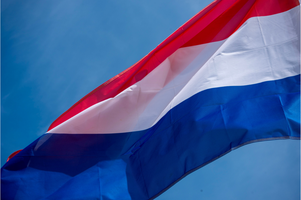 Hollanda’dan Ermenistan ile ilişkileri güçlendirme mesajı<