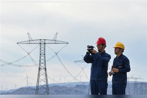 Xinjiang, temiz enerji alanında hızla gelişiyor<