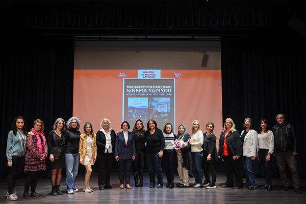 Maltepeli kadınların yazıp yönettikleri kısa film ve belgesel izlendi<