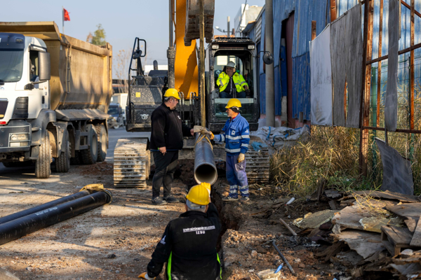 Sarnıç Mahallesi’nde içme suyu altyapısı yenileniyor<