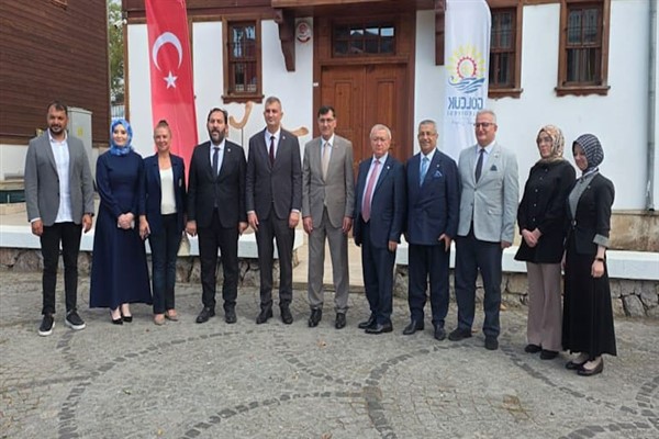 Başkan Kahveci, UCLG-MEWA Denetim Kurulu/Mali Yönetim Komitesi Toplantısı'na katıldı