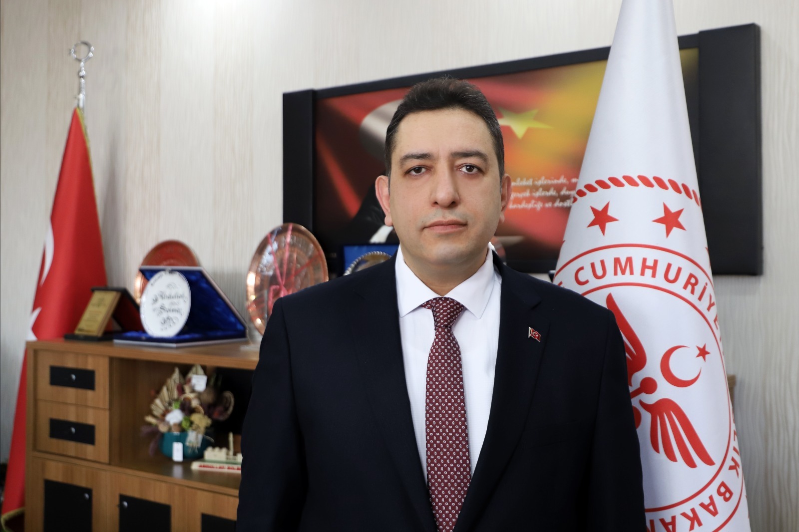 Şanlıurfa İl Sağlık Müdürü Solmaz'dan Hemşireler Günü mesajı<