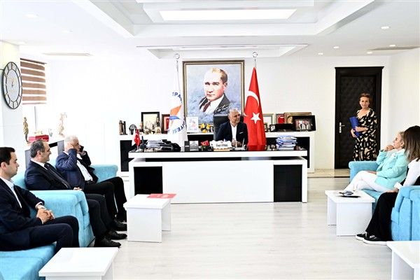 Başkan Uysal: Bizim belediyecilerimizde devletçilik var<