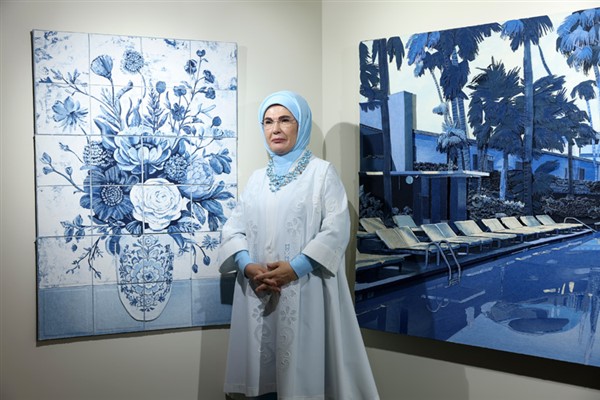 Emine Erdoğan'dan Güney Afrika'daki Yunus Emre Enstitüsü'ne ziyaret