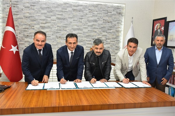 Karaman’da 13 işletmeden 66 öğrenciye burs desteği..