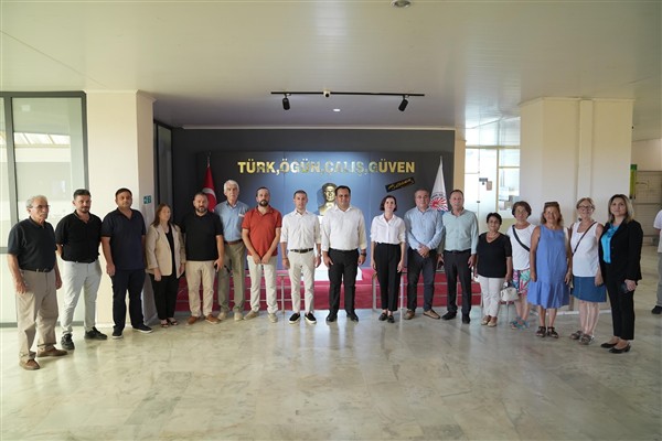 Başkan Durmuş, CHP’li heyetle saha çalışmasına katıldı<