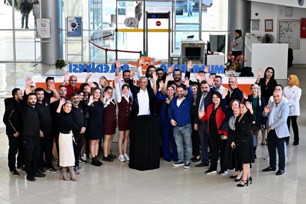 Turunç Masa Aralık'ta 11 bin 323 başvuruyu çözdü<