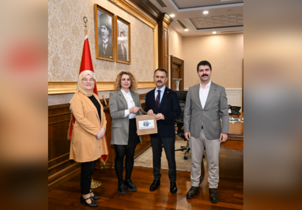 Erişilebilir Yaşam ve Hukuk Derneği, Vali Aktaş'ı ziyaret etti<