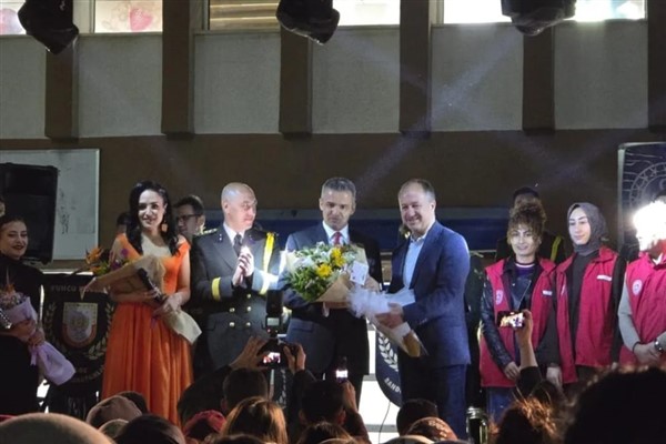 Erzurum'da Gençlik Haftası konseri