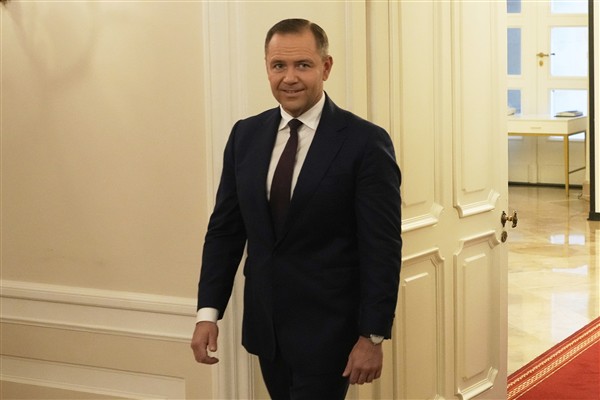 Xi’den Polonya yeni Cumhurbaşkanı Nawrocki’ye tebrik mesajı<