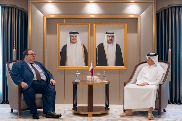 Al Muraikhi, Kıbrıs Büyükelçisi Nikolaides'i uğurladı<