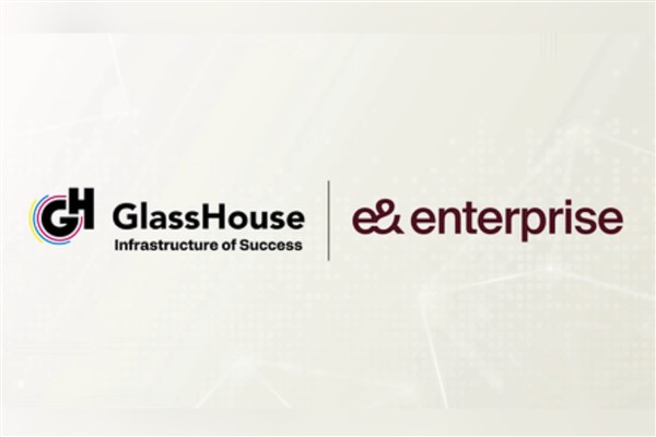 GlassHouse’un e& enterprise’e satışına ilişkin hisse devir sözleşmesi imzalandı<