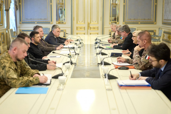 Zelenski, Fransa Silahlı Kuvvetler Bakanı Vautrin ile görüştü<