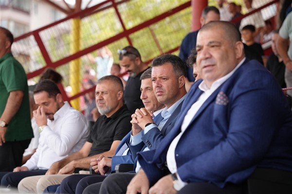 Başkan Sarıkurt'tan Çorluspor 1947'nin mücadelesini izledi