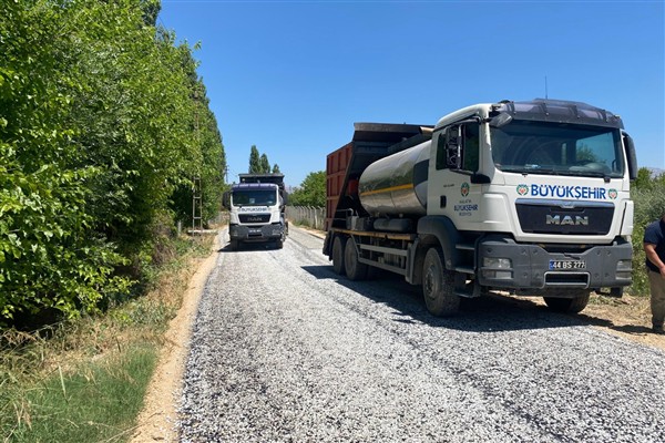 Malatya Büyükşehir Belediyesi'nden ulaşım ve altyapı çalışması<