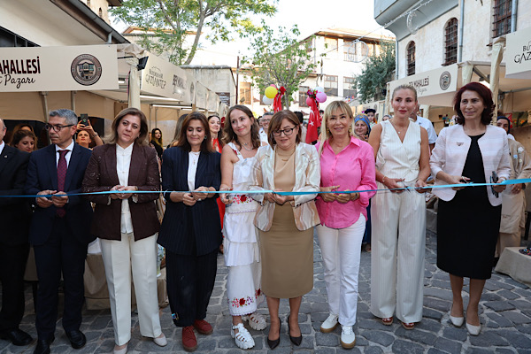 Gaziantep’te Bey Mahallesi Sanat Sokağı hizmete açıldı<