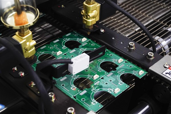 Çin’in elektronik ve bilişim ürünleri imalatında güçlü büyüme<