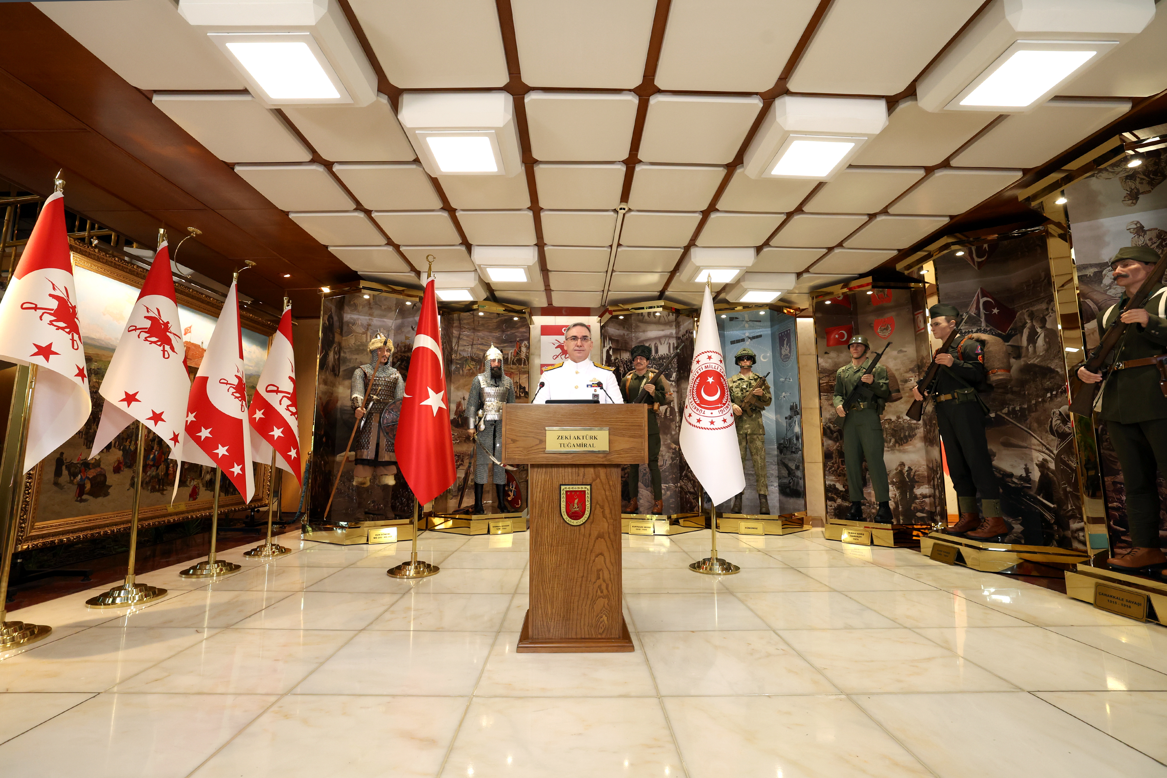 MSB: Bu yıl 102 personel, Türk Silahlı Kuvvetlerinden çıkarılmıştır