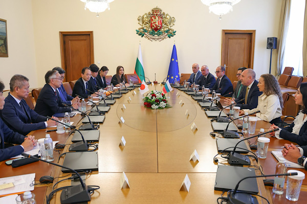 Radev: Meiji şirketi, Bulgaristan'ın Japonya'daki elçisidir<
