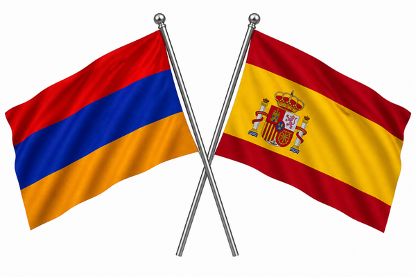 Ermenistan Başbakanı Pashinyan, İspanyol mevkidaşı Sanchez ile görüştü<