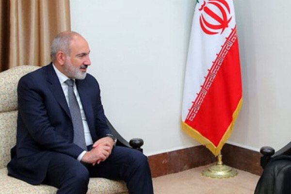 Paşinyan: Ermenistan, çatışmalara son verme kararını memnuniyetle karşılamaktadır