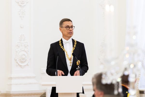 Stubb: Finlandiya ile Fransa arasındaki savunma ilişkisi derinleşiyor<