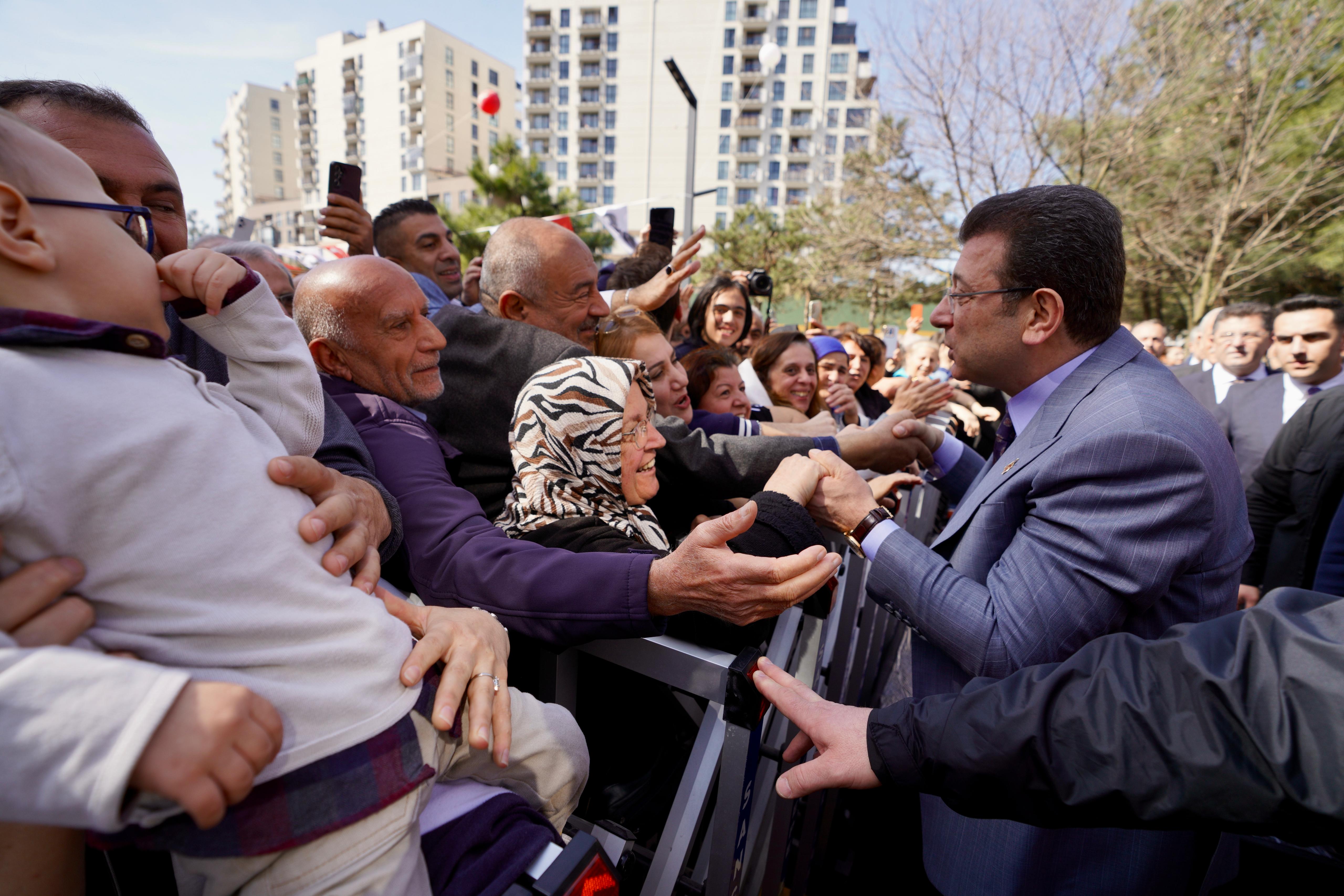 İmamoğlu: Özer, Akpolat ve Köseler'in özgürlükleri için de mücadele edeceğim