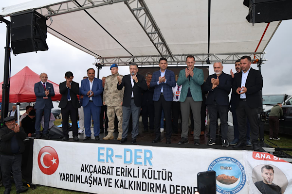Başkan Genç: Kurtdüzü-Mimera yol yapımına 15 gün içinde başlanacak<