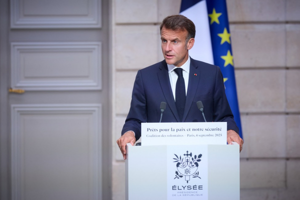 Macron: Fransa-Hindistan ortaklığında yeni bir sayfa açıyoruz<