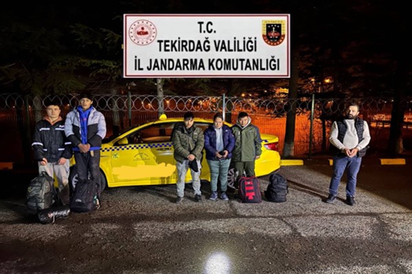 Tekirdağ'da 5 kaçak göçmen yakalandı<