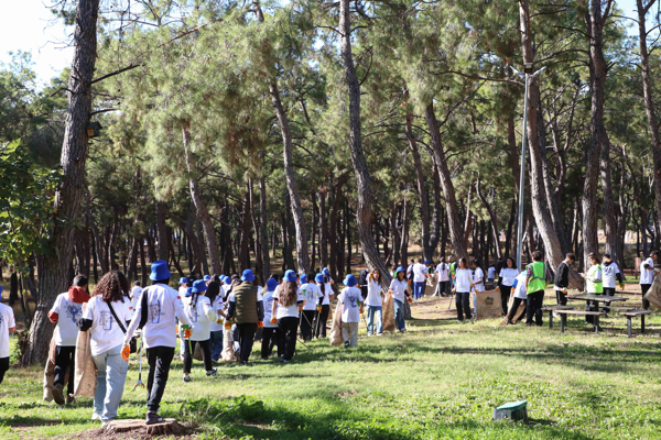 Orman ekosisteminde atıkların tehlikesi uygulamalı gösterildi<