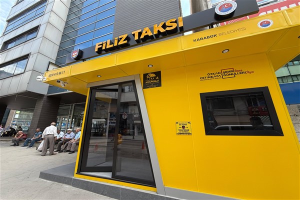 Karabük’te taksi durakları yenileniyor<