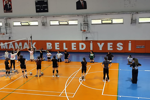 Mamak Belediyesi yaz spor okulları için kayıtlar sürüyor<