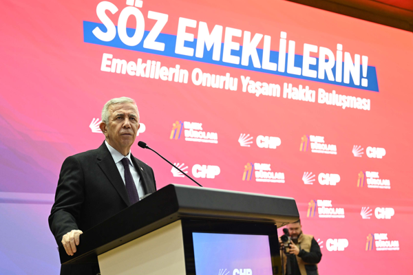 Başkan Yavaş, emekliler buluşmasına katıldı 