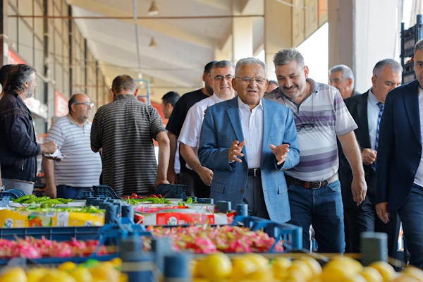 Kayseri Hal Kompleksi’nde esnafın talepleri dinlendi