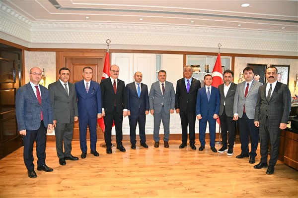 Başkan Genç, TÜRKSOY Kıdemli Memurlar Komitesi'ni ağırladı