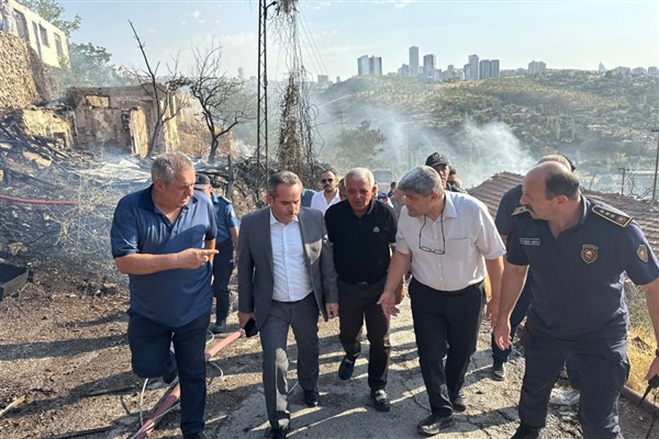 Başkan Şahin, yangın bölgesinde 